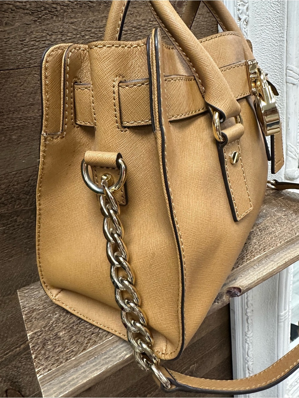 Michael Kors Hamilton East West Satchel Crossbody Bag Camel Saffiano Leather - Picture 3 of 11